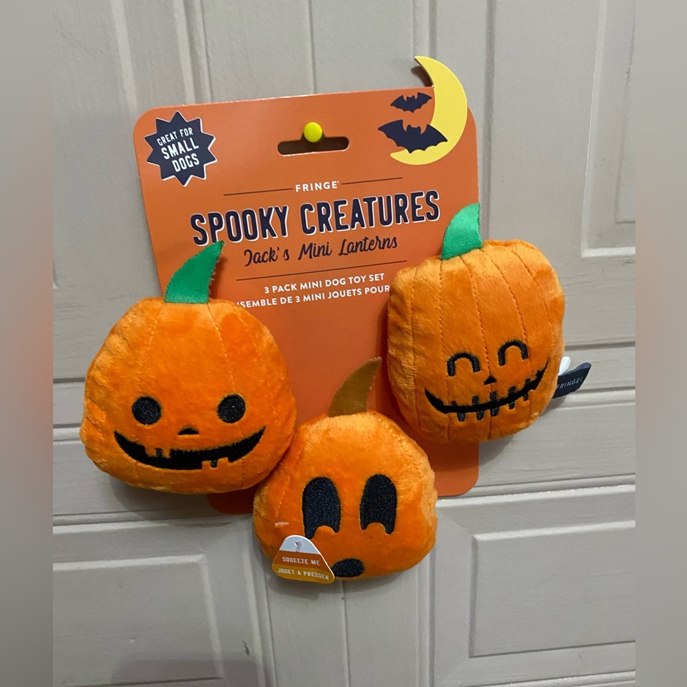 Fringe  Spooky Creatures Set Of 3 Little Spiders With Squeaker.